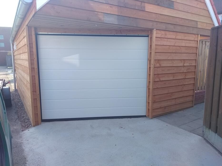 Foto's Safe Garagedeuren