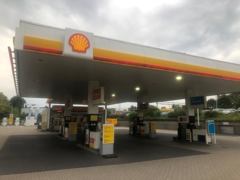 Foto's Shell Recharge Charging Station