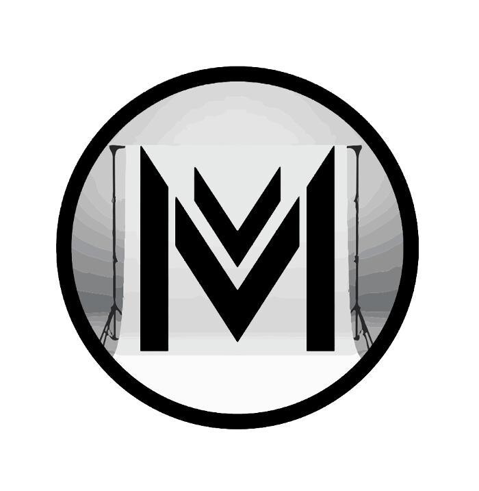 Manolito Fotostudio Logo