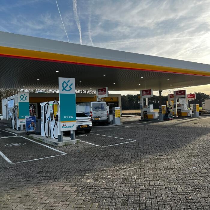 Foto's Shell Recharge Charging Station