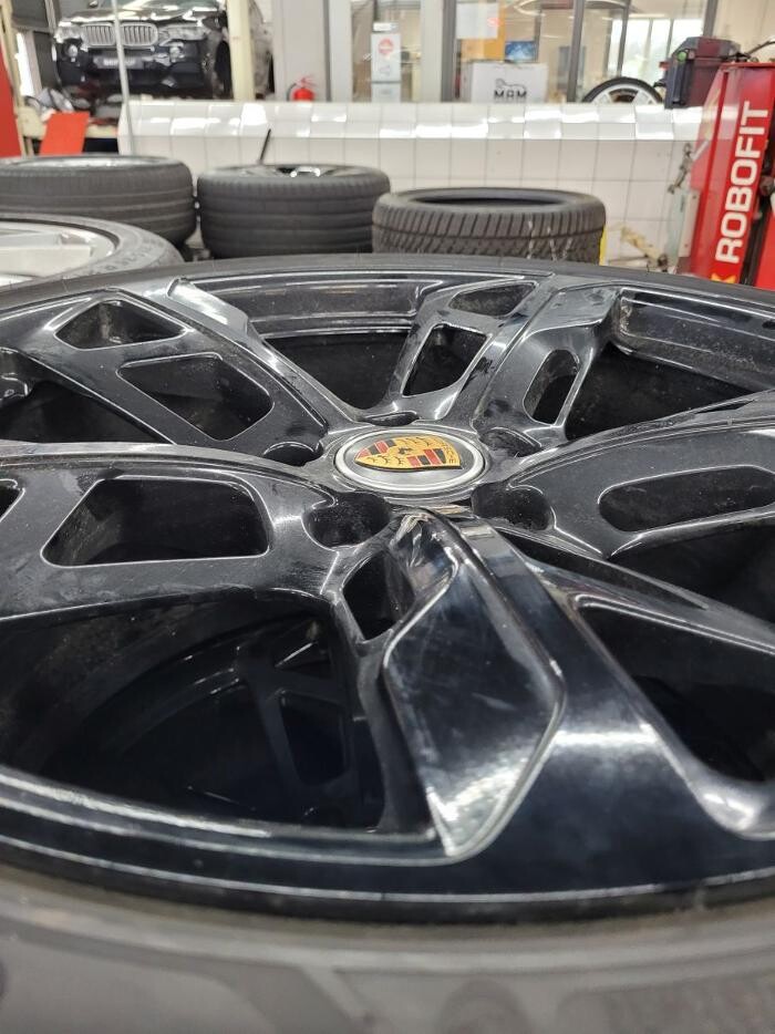 Foto's Premio Deni Wheelstyling | Banden + Autoservice