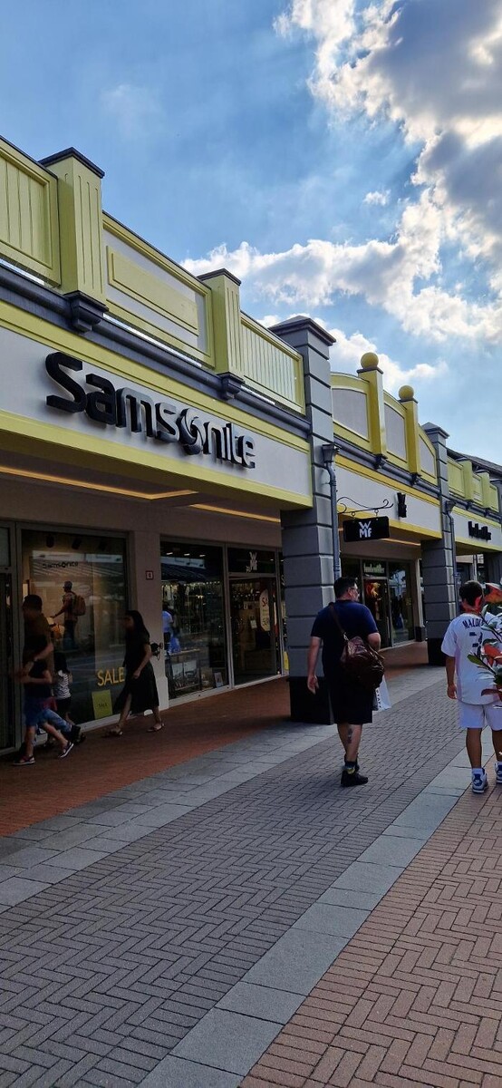 Foto's WMF - Designer Outlet Store Roermond