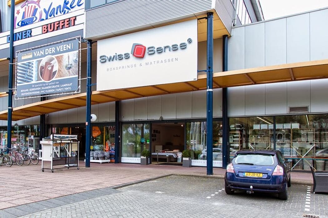 Foto's Swiss Sense Drachten + outlet
