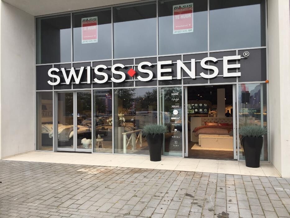 Foto's Swiss Sense Gouda