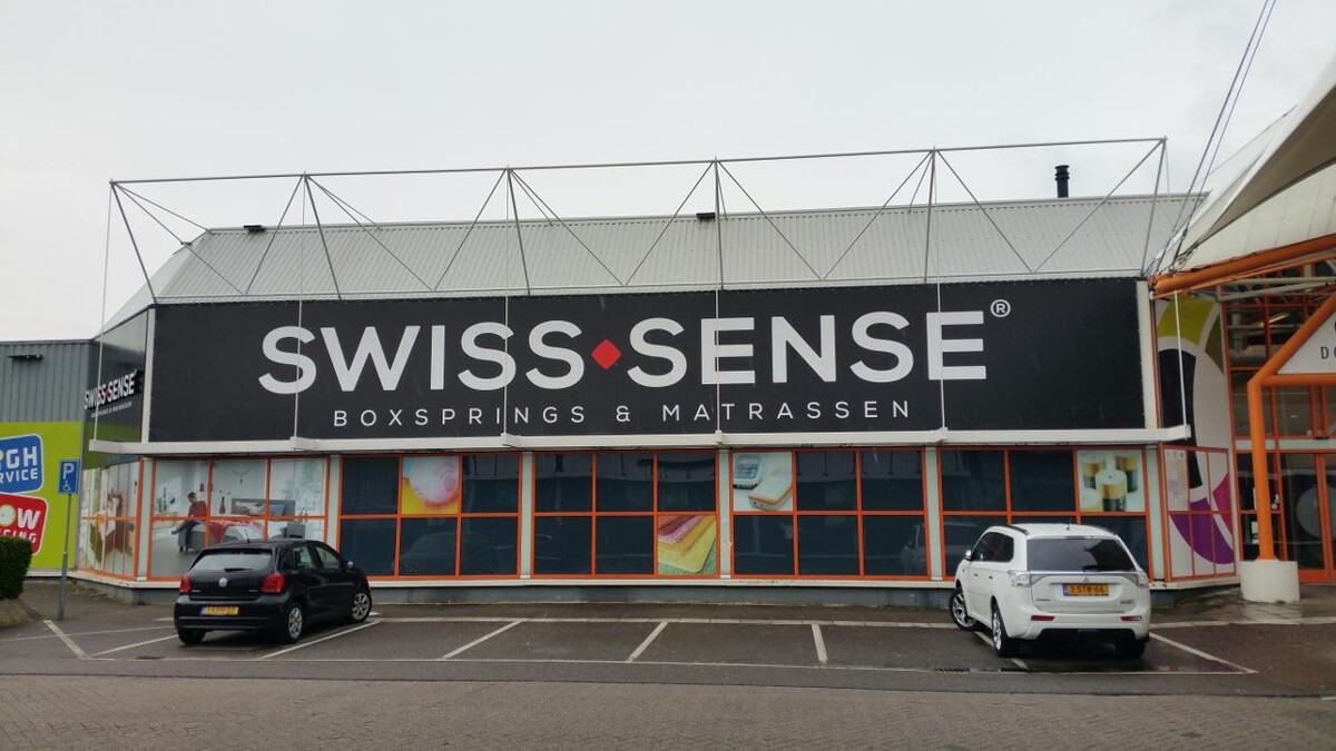 Foto's Swiss Sense Almere