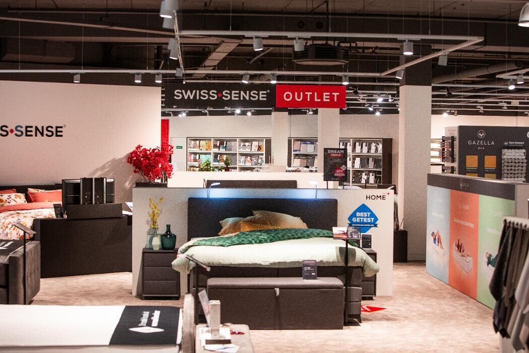 Foto's Swiss Sense Lelystad + outlet