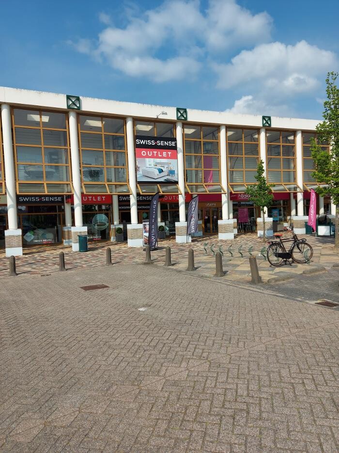 Foto's Swiss Sense Lelystad + outlet