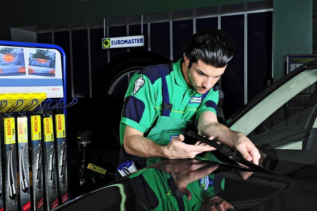 Foto's Euromaster Apeldoorn