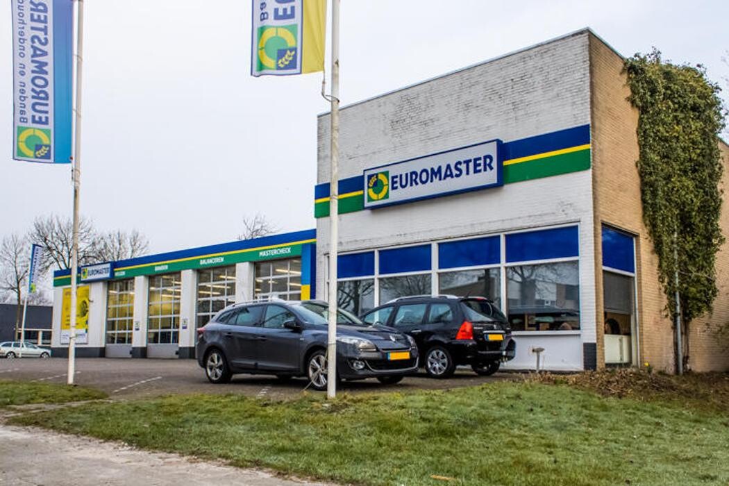 Foto's Euromaster Apeldoorn