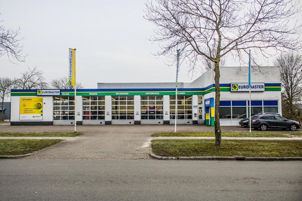 Foto's Euromaster Apeldoorn