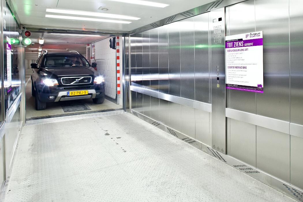 Foto's Parkeergarage Museum Quarter - Amsterdam