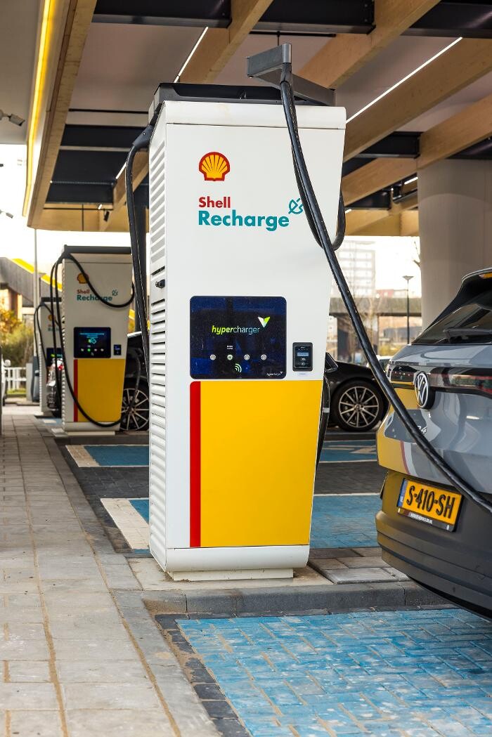 Foto's Shell Recharge Charging Station