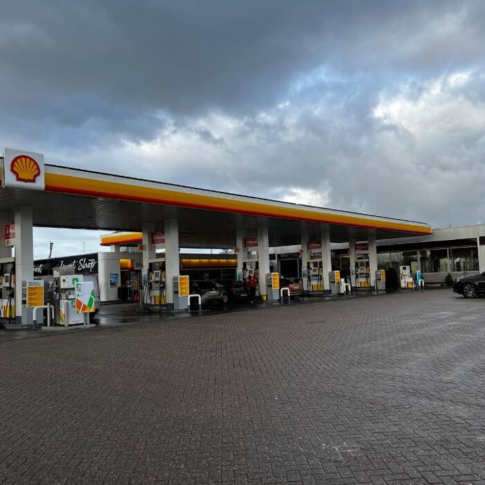 Foto's Shell Recharge Charging Station