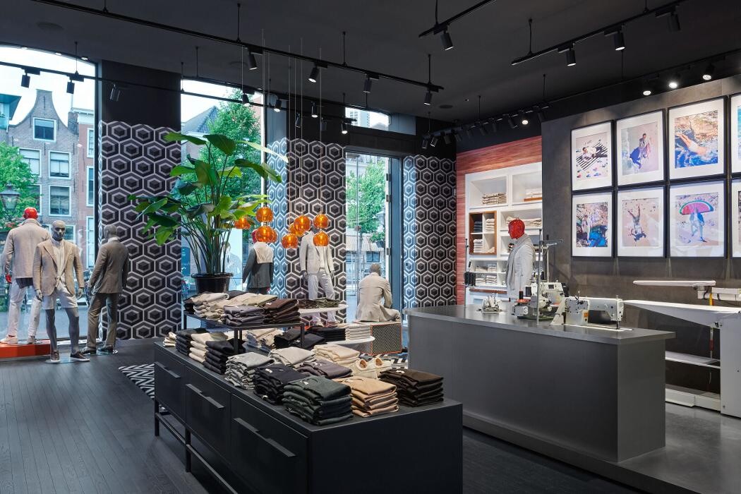 Foto's Suitsupply Leiden