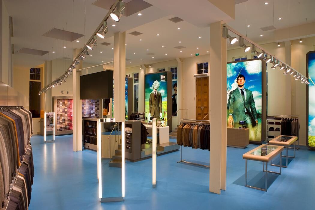 Foto's Suitsupply Laren