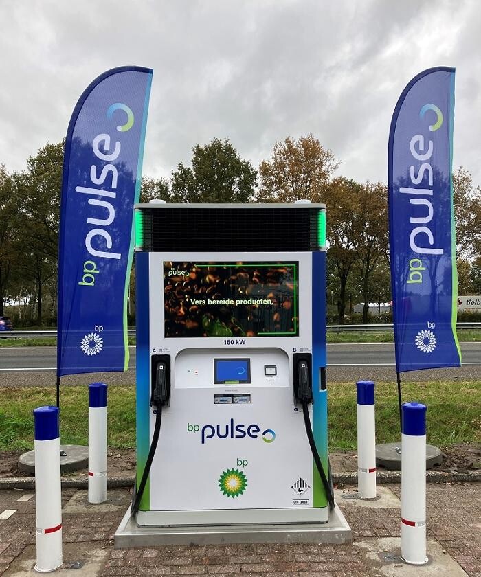Foto's bp pulse laadstation