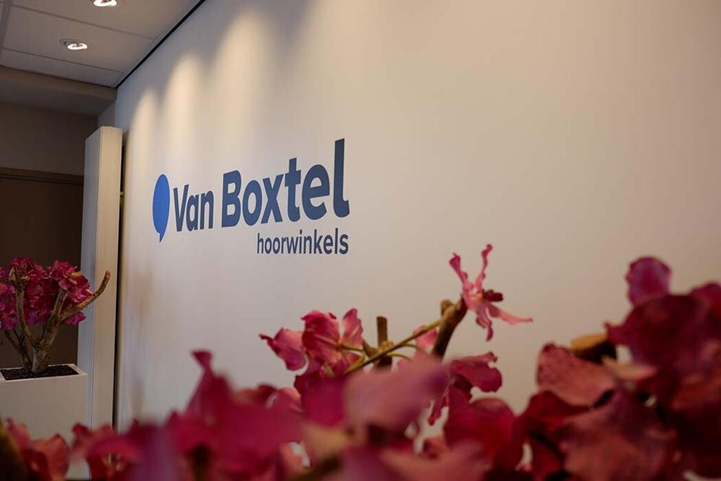 Foto's Van Boxtel hoorwinkels Cuijk