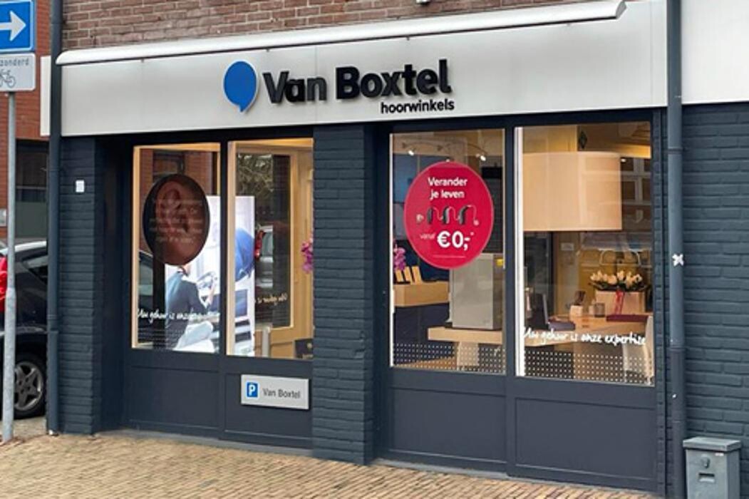 Foto's Van Boxtel hoorwinkels Ommen