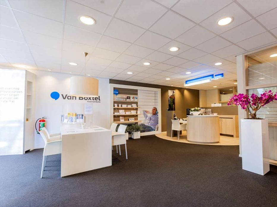 Foto's Audika hoorzorg Leusden | Van Boxtel hoorwinkels