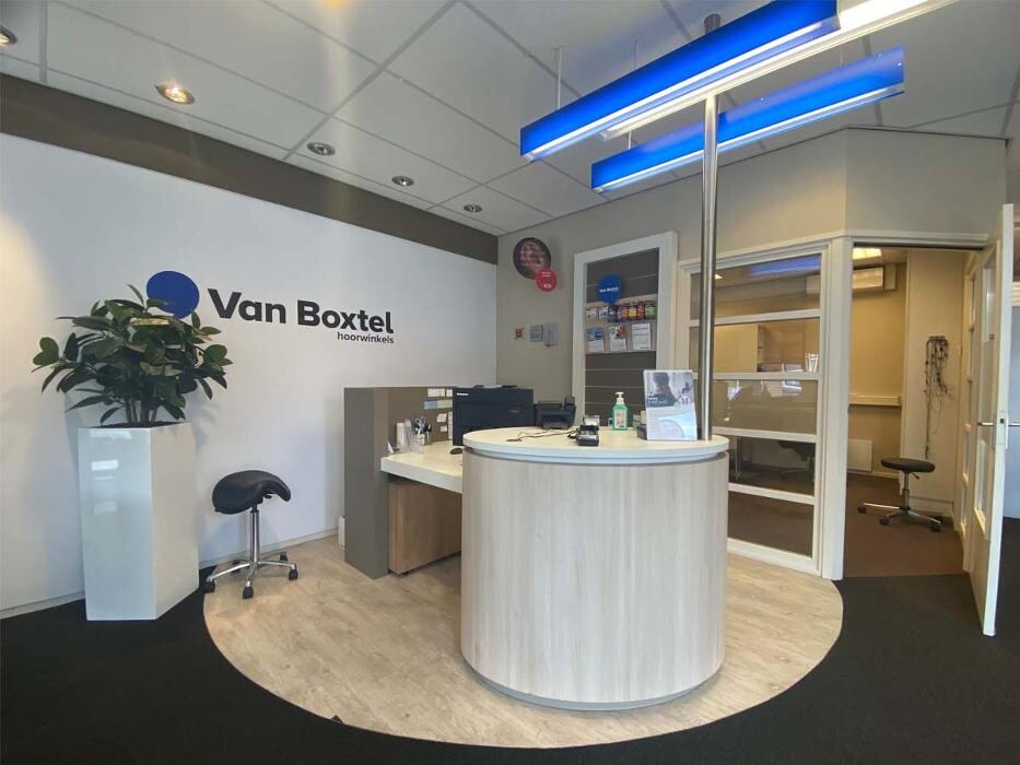 Foto's Audika hoorzorg Wolvega | Van Boxtel hoorwinkels