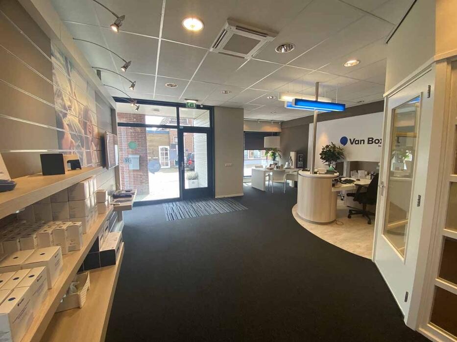 Foto's Audika hoorzorg Wolvega | Van Boxtel hoorwinkels