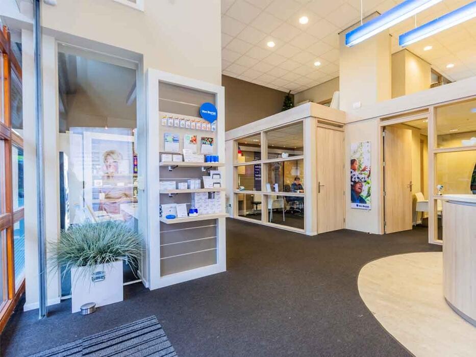 Foto's Audika hoorzorg Utrecht | Van Boxtel hoorwinkels