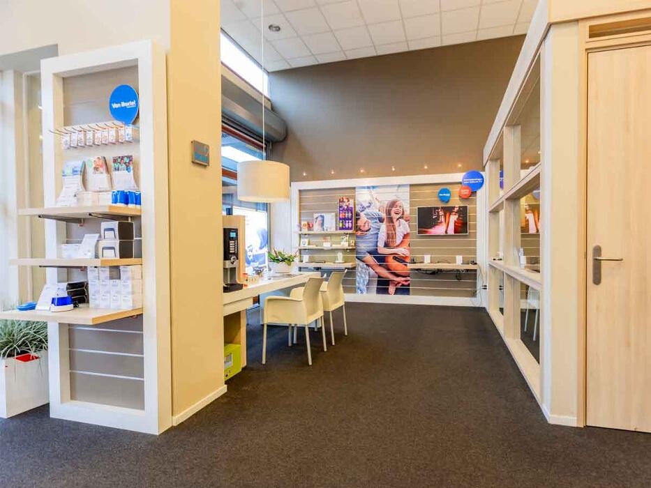 Foto's Audika hoorzorg Utrecht | Van Boxtel hoorwinkels