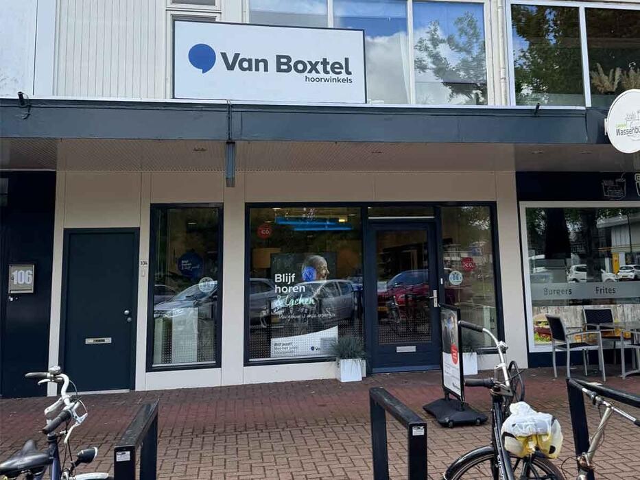 Foto's Audika hoorzorg Emmeloord | Van Boxtel hoorwinkels
