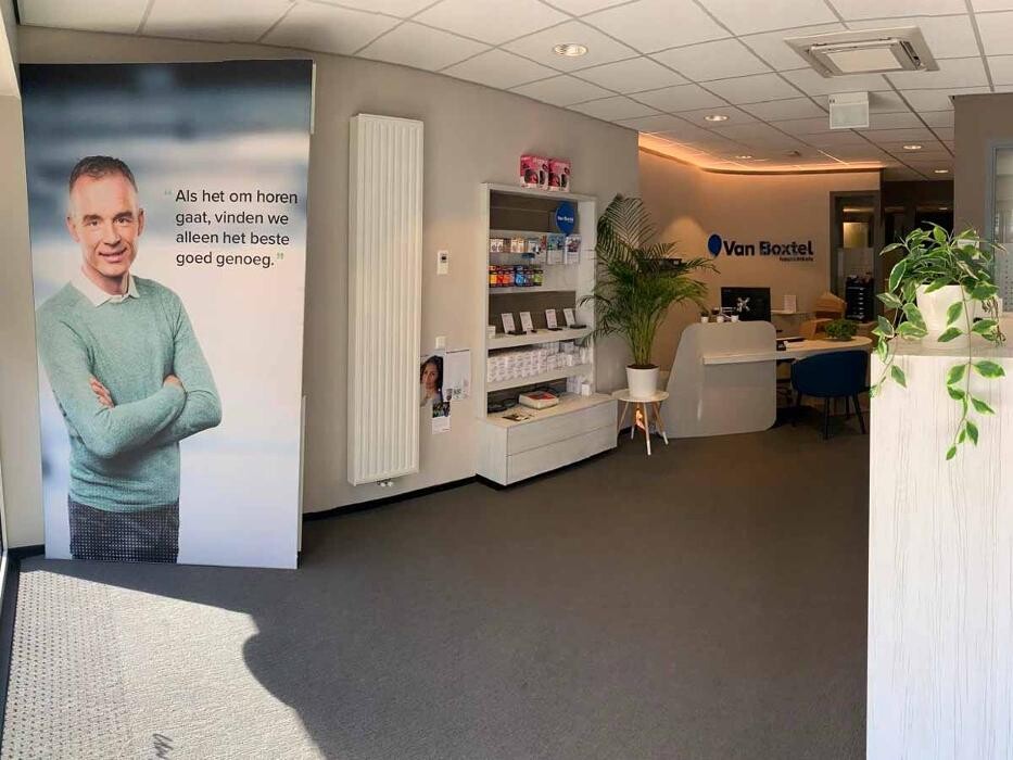 Foto's Audika hoorzorg Tubbergen | Van Boxtel hoorwinkels