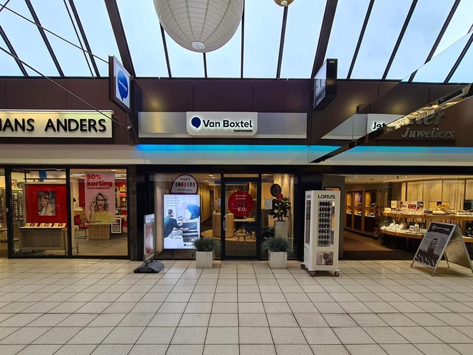 Foto's Audika hoorzorg Groningen | Van Boxtel hoorwinkels