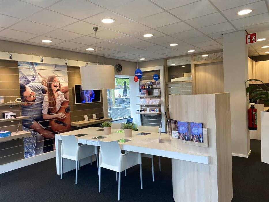 Foto's Audika hoorzorg Venray | Van Boxtel hoorwinkels