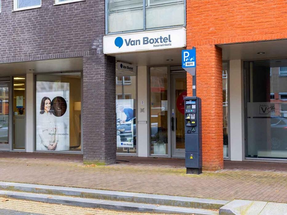 Foto's Audika hoorzorg Valkenswaard | Van Boxtel hoorwinkels