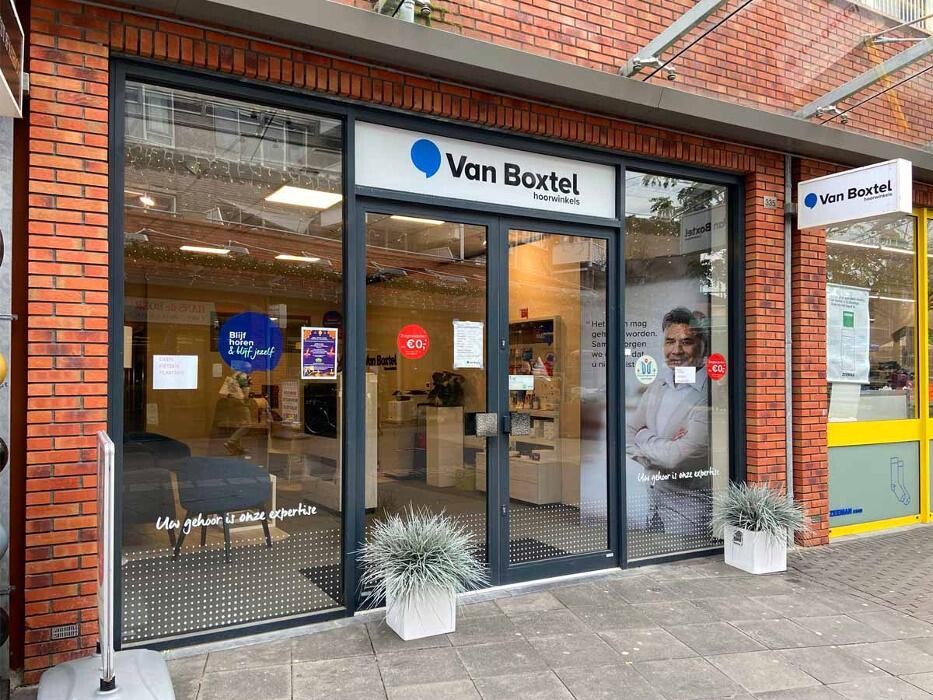 Foto's Audika hoorzorg Alkmaar | Van Boxtel hoorwinkels