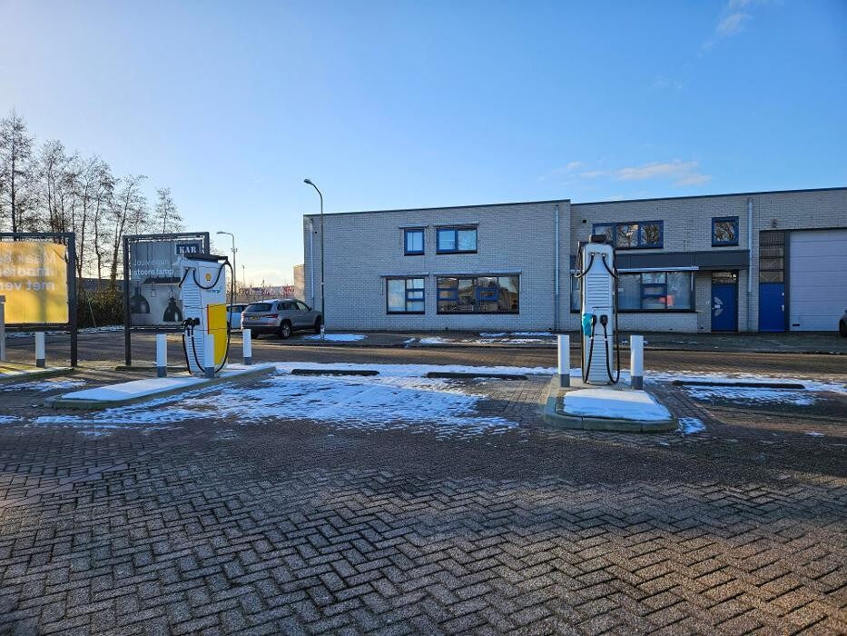 Foto's Shell Recharge Charging Station