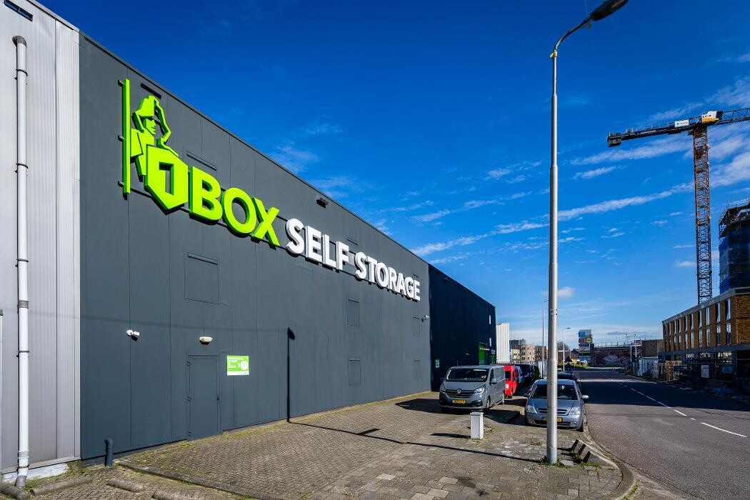 Foto's 1BOX Self Storage Alphen aan den Rijn Opslagruimte huren