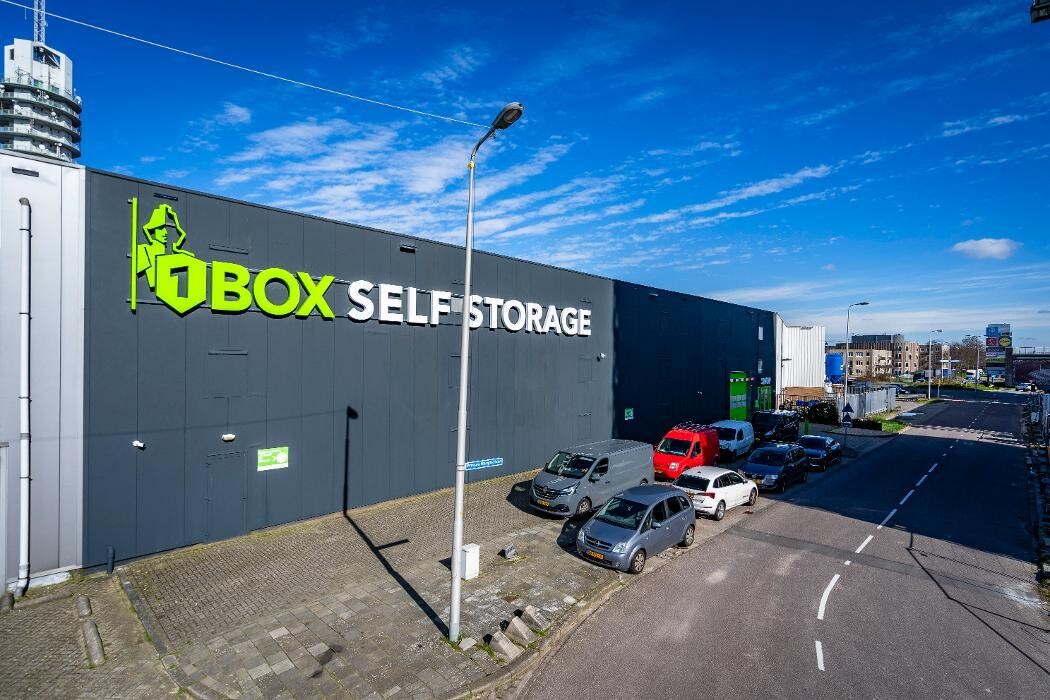Foto's 1BOX Self Storage Alphen aan den Rijn Opslagruimte huren