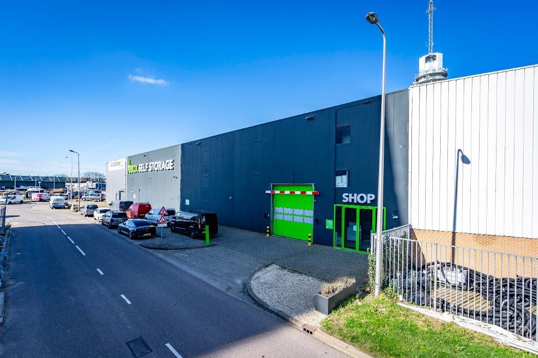Foto's 1BOX Self Storage Alphen aan den Rijn Opslagruimte huren