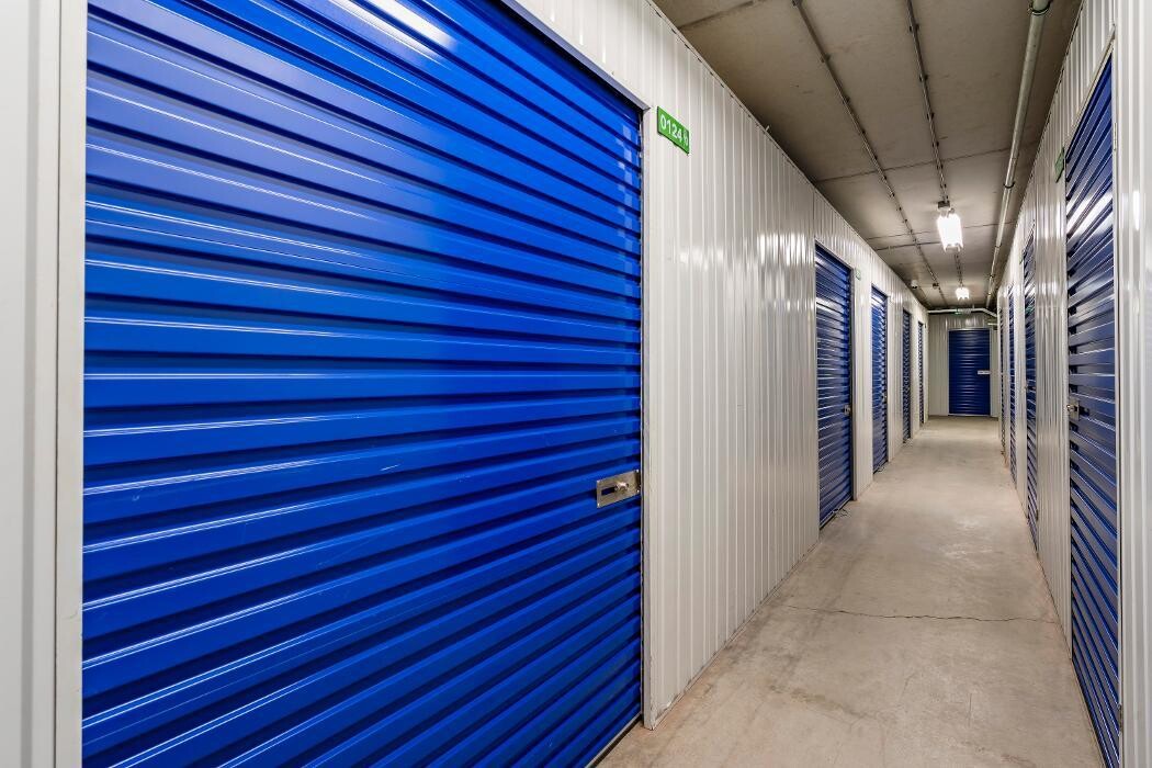 Foto's 1BOX Self Storage Alphen aan den Rijn Opslagruimte huren