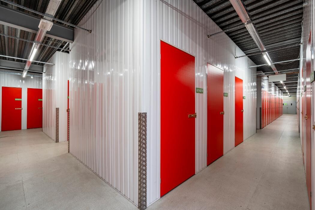 Foto's 1BOX Self Storage Rotterdam Zuid Opslagruimte huren