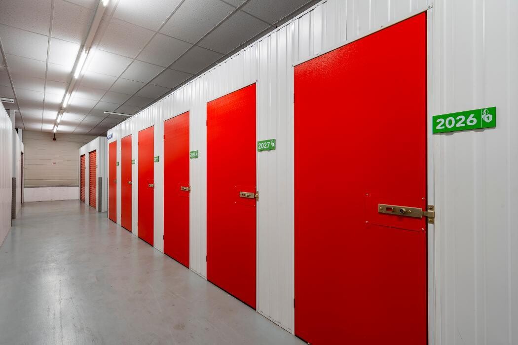 Foto's 1BOX Self Storage Rotterdam Zuid Opslagruimte huren