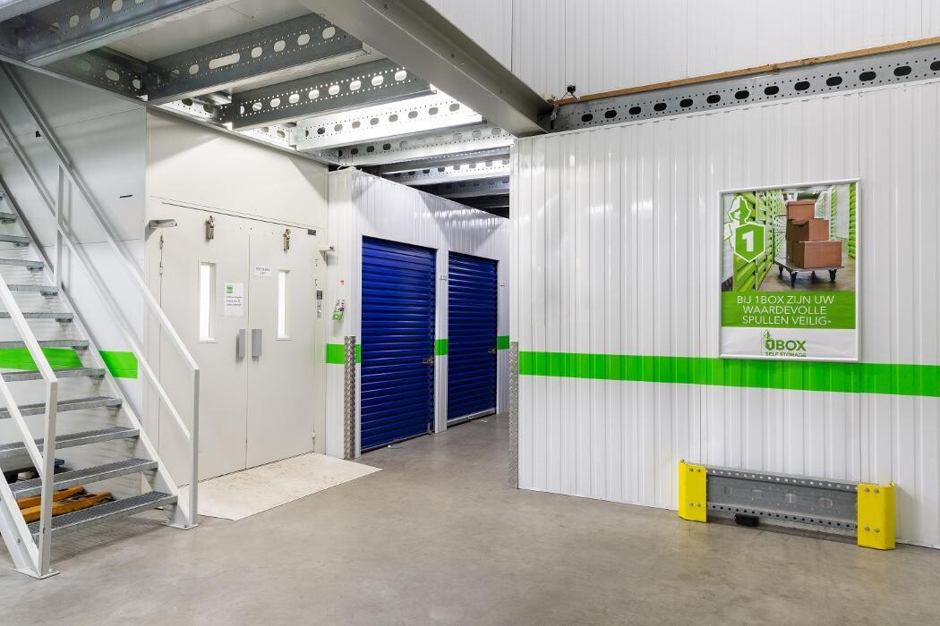 Foto's 1BOX Self Storage Groningen Opslagruimte huren