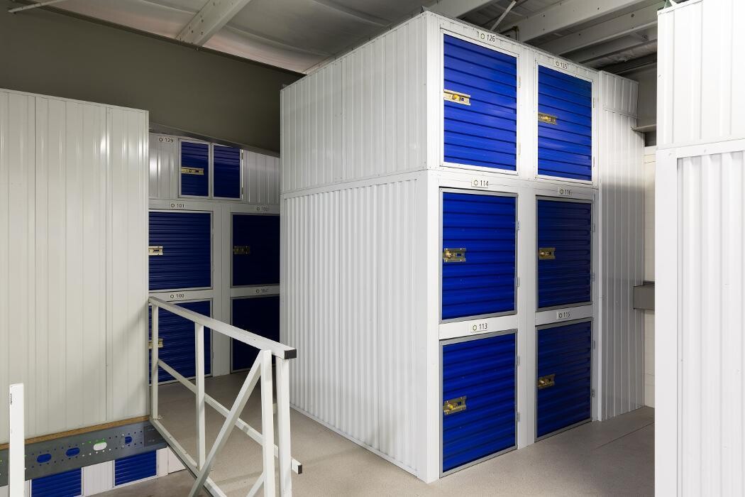 Foto's 1BOX Self Storage Groningen Opslagruimte huren