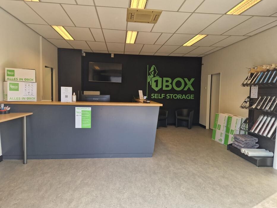 Foto's 1BOX Self Storage Schiedam Opslagruimte huren