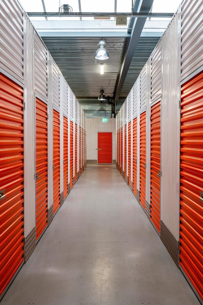 Foto's 1BOX Self Storage Helmond Opslagruimte huren