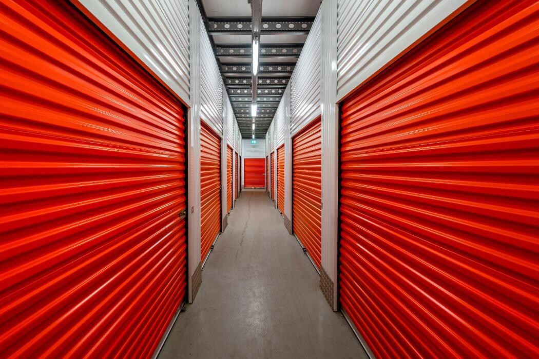 Foto's 1BOX Self Storage Helmond Opslagruimte huren