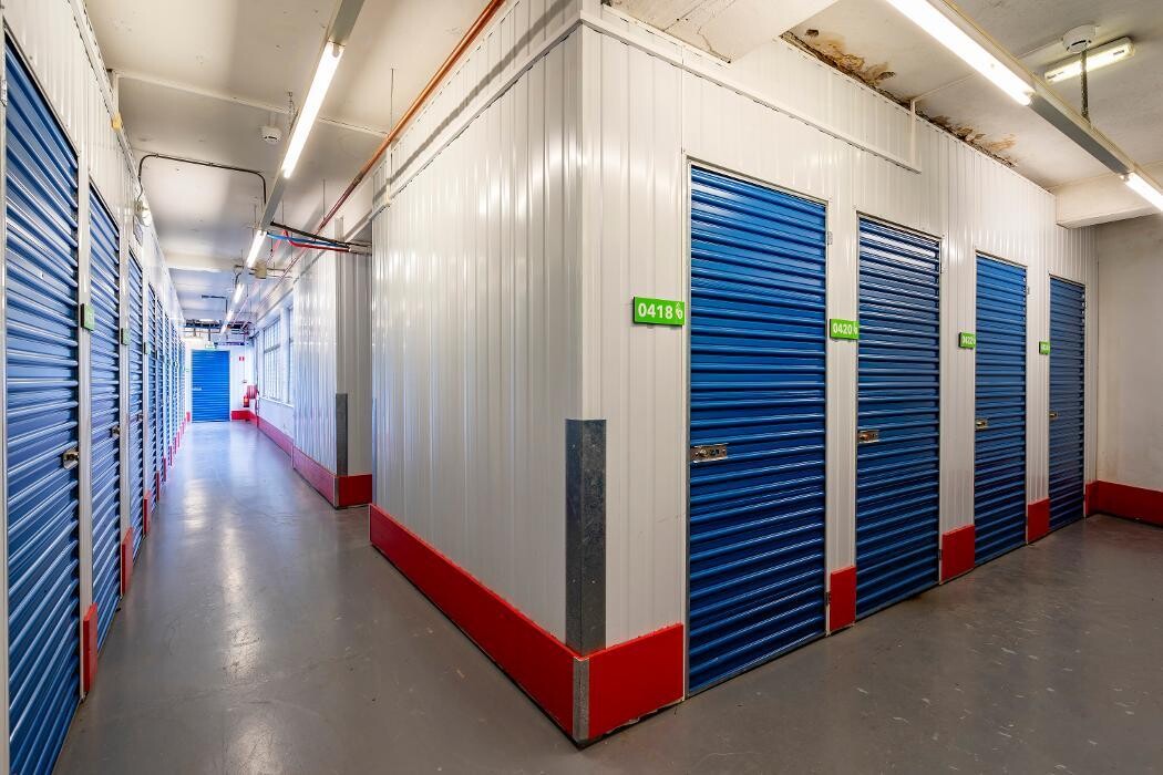 Foto's 1BOX Self Storage Rotterdam Centrum Opslagruimte huren