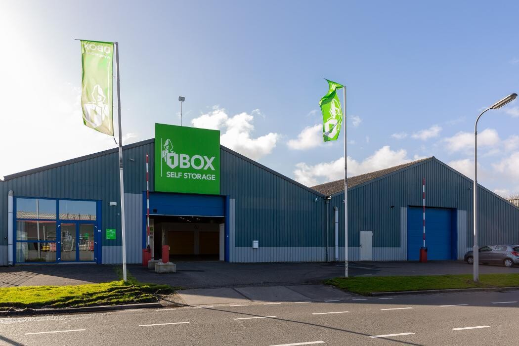 Foto's 1BOX Self Storage Goes Opslagruimte huren