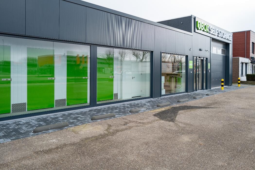 Foto's 1BOX Self Storage Sittard Opslagruimte huren