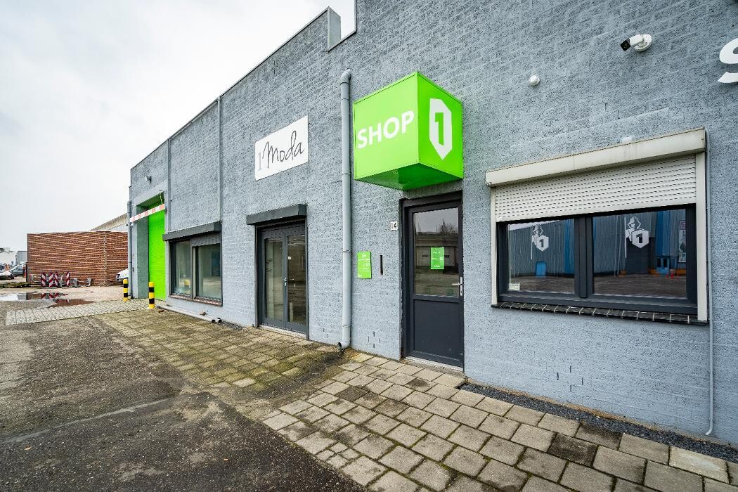 Foto's 1BOX Self Storage Venlo Opslagruimte huren