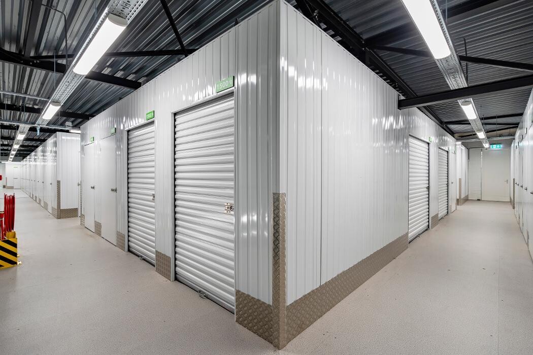 Foto's 1BOX Self Storage Barendrecht Opslagruimte huren